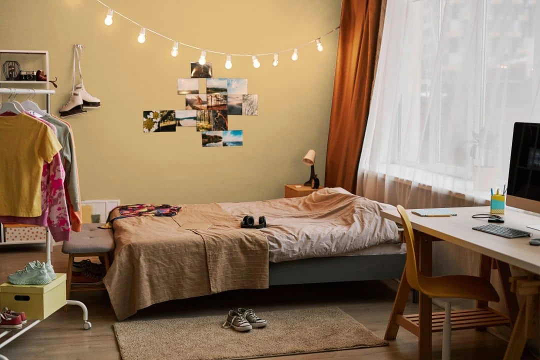 A.S. Creation Peinture Murale Premium Jaune - PURO C8000 Jaune Soleil 3 A.S. Creation Peinture Murale Premium Jaune - PURO C8000 Jaune Soleil – Image 3