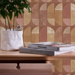 A.S. Creation A.S. Création Geo Nordic Papier Peint Géométrique, Orange, Jaune, Crème -A.S. Creation Soldes private walls tapete geo nordic 375317 ambiente1